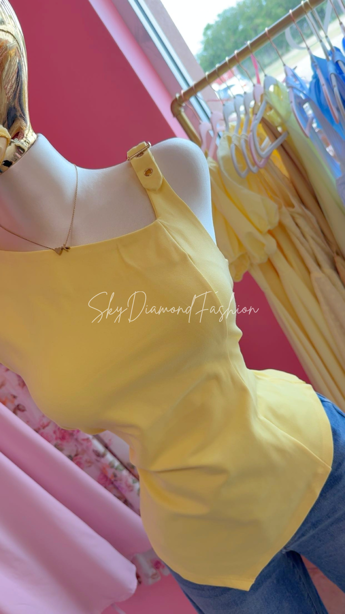 Butter yellow belt top