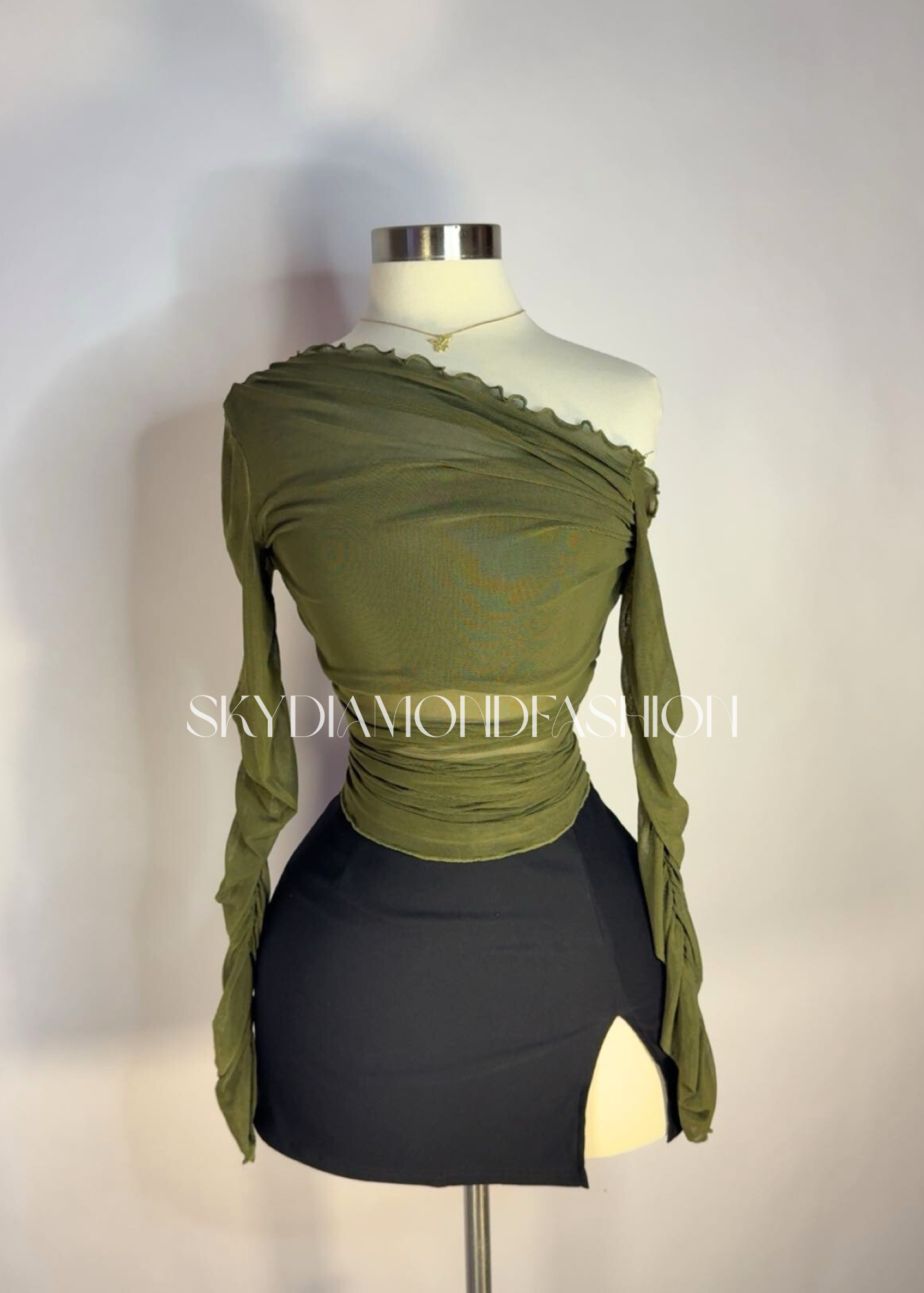 Green mesh top