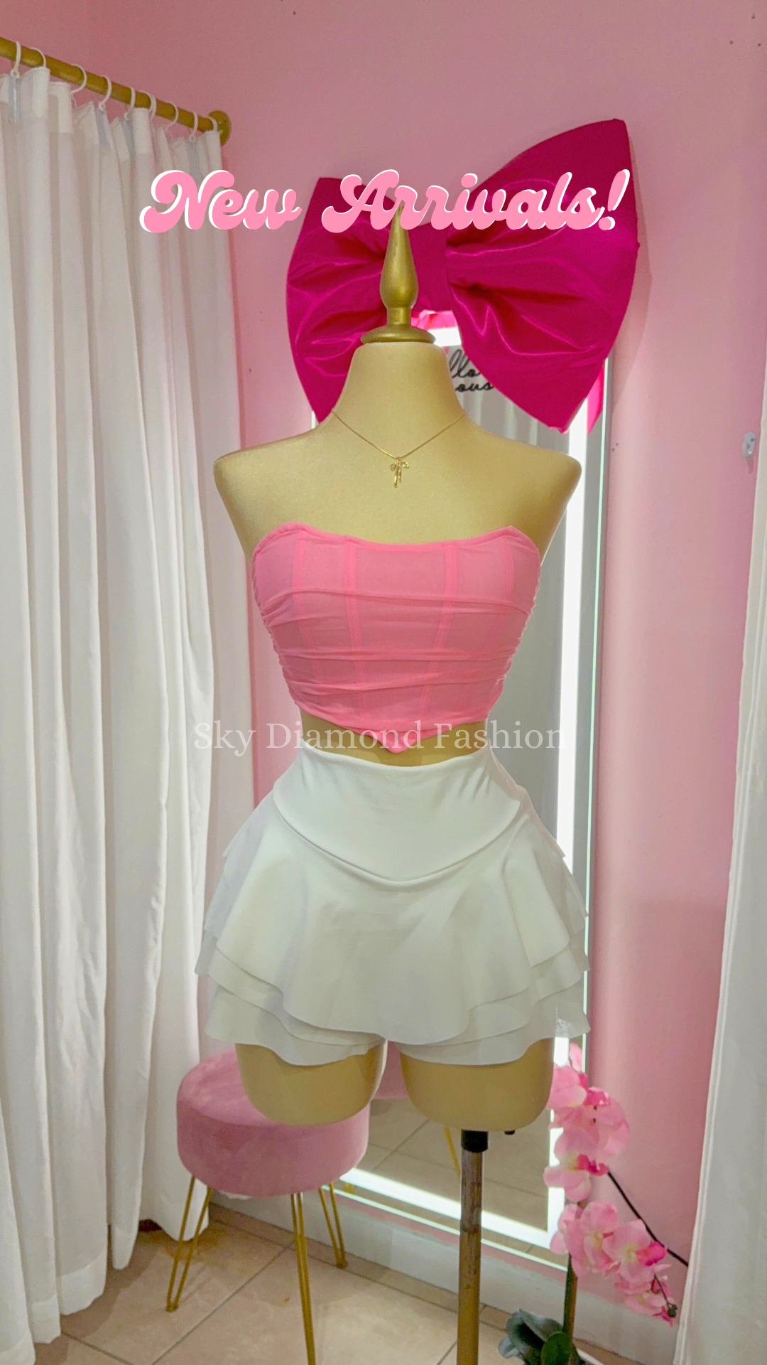 pink corset