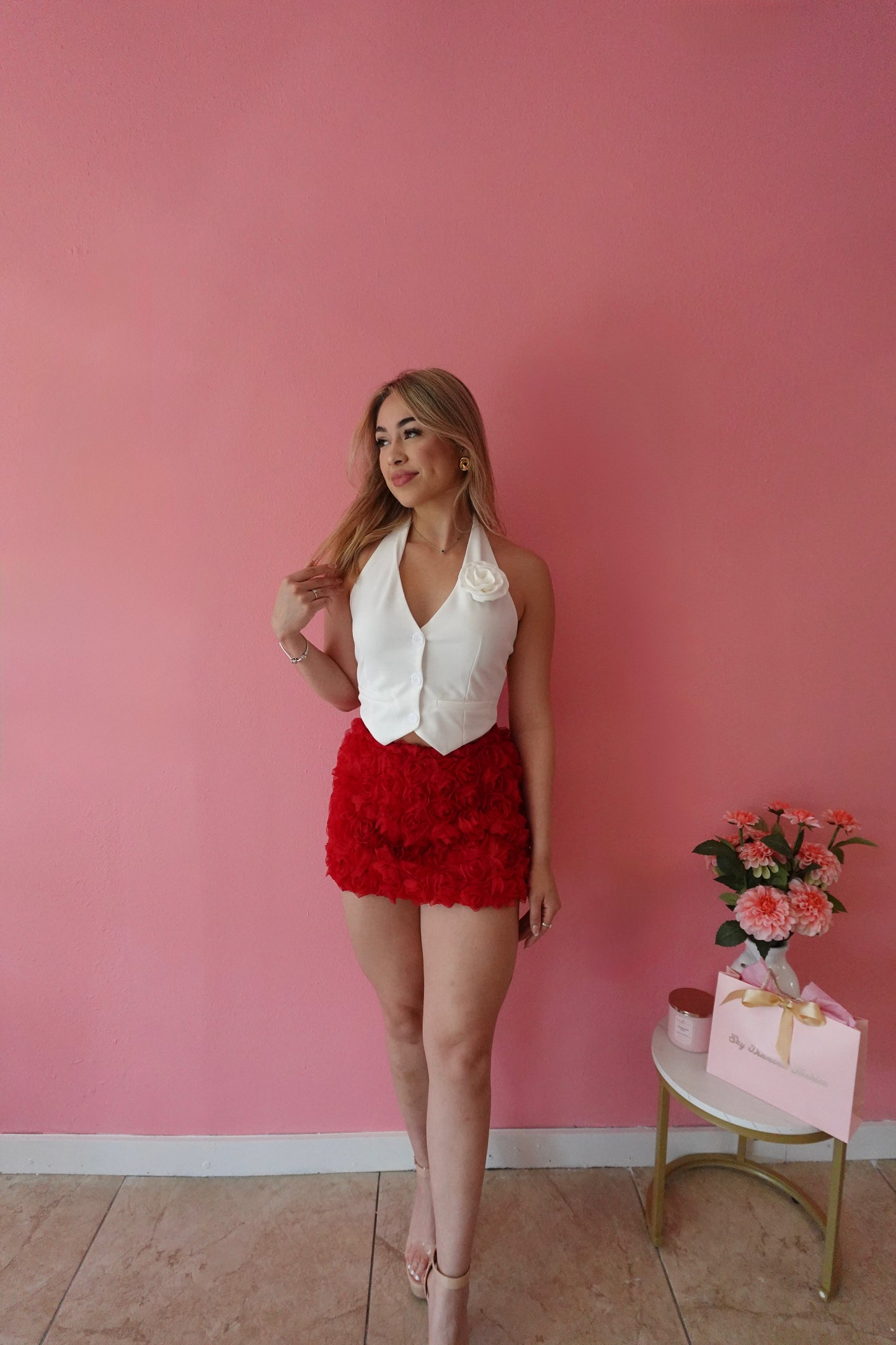 White rose top