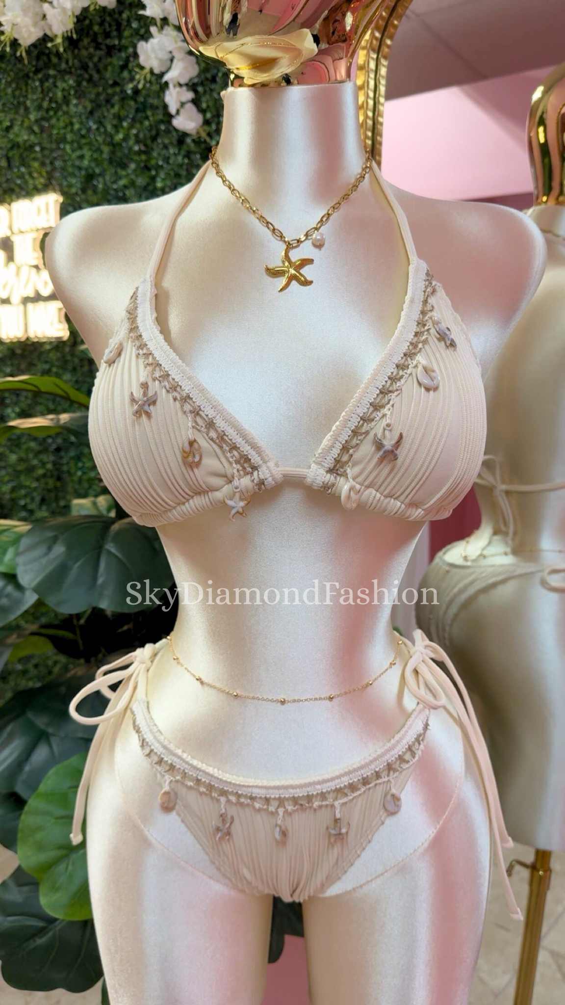 RESTOCKđź‘™ 2pc Charms apricot bikini