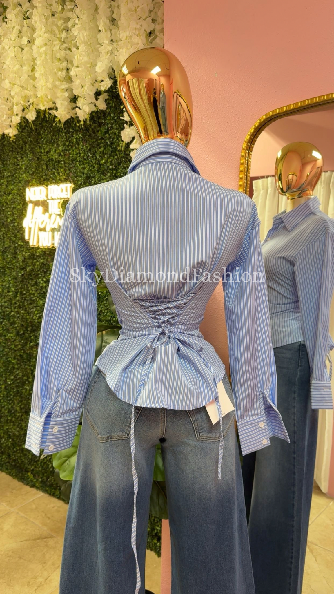 Classy busy top