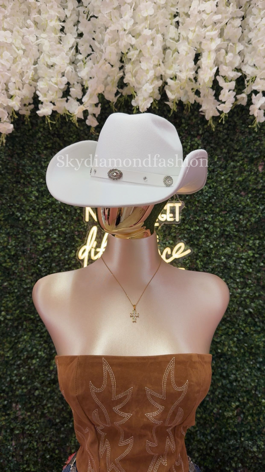 White belt hat