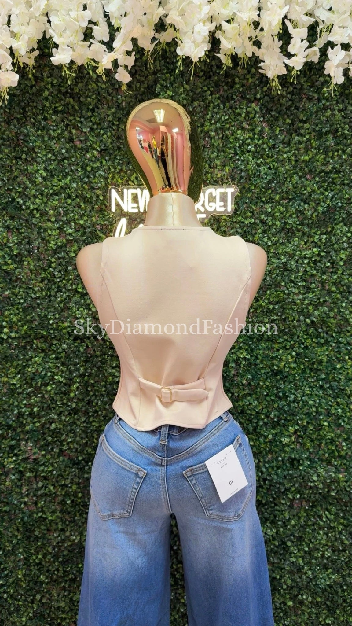 Apricot marble vest