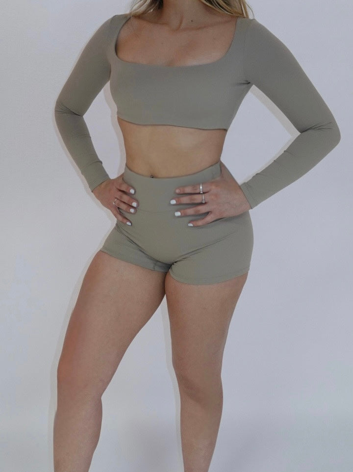 Dark apricot activewear set
