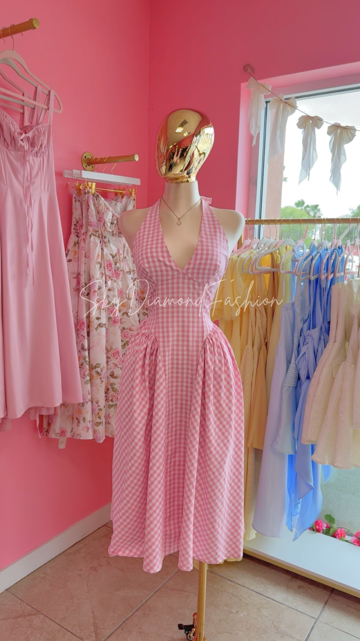 Sweet pink halter long dress