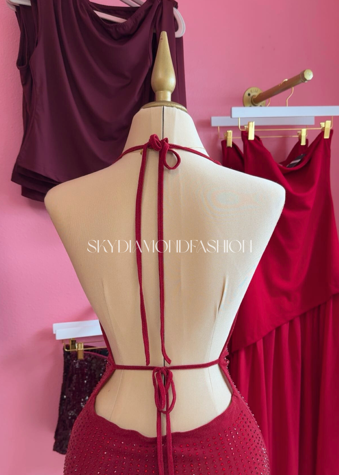 Burgundy mesh rhinestone