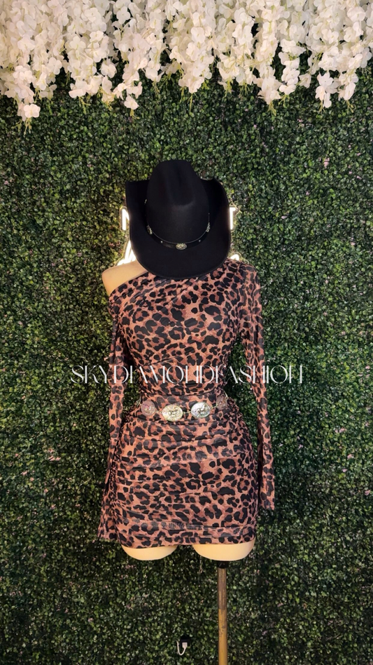 Cheetah long sleeve dress (plus size )