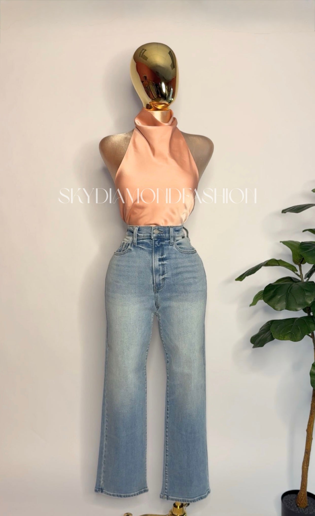 Straight let high rise Jean
