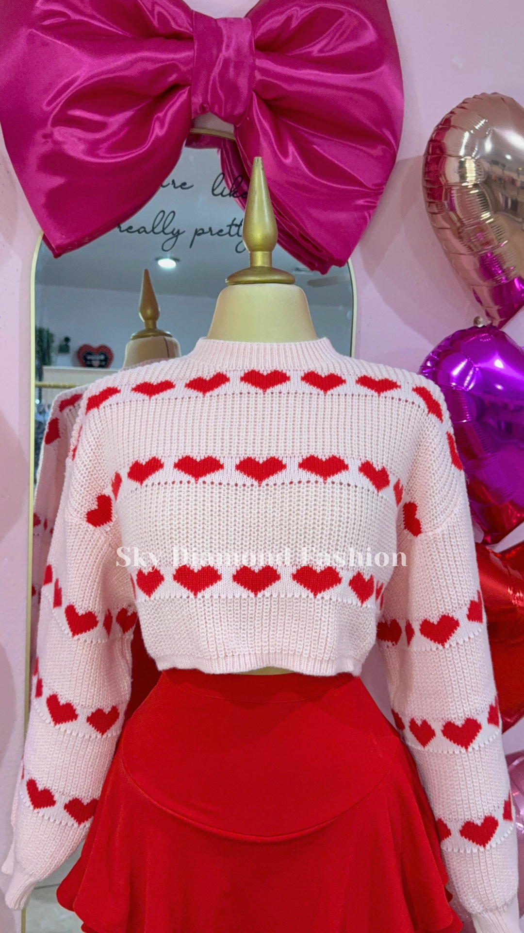 Hearted cropped sweater ❤️