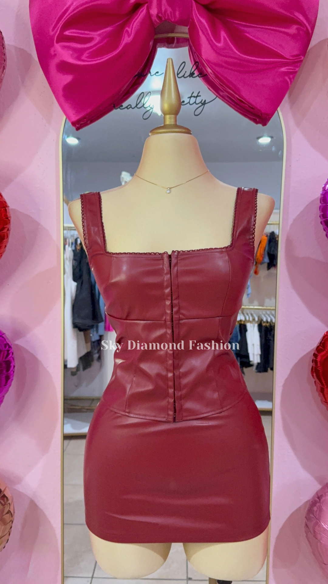 Burgundy leather skirt set ❤️