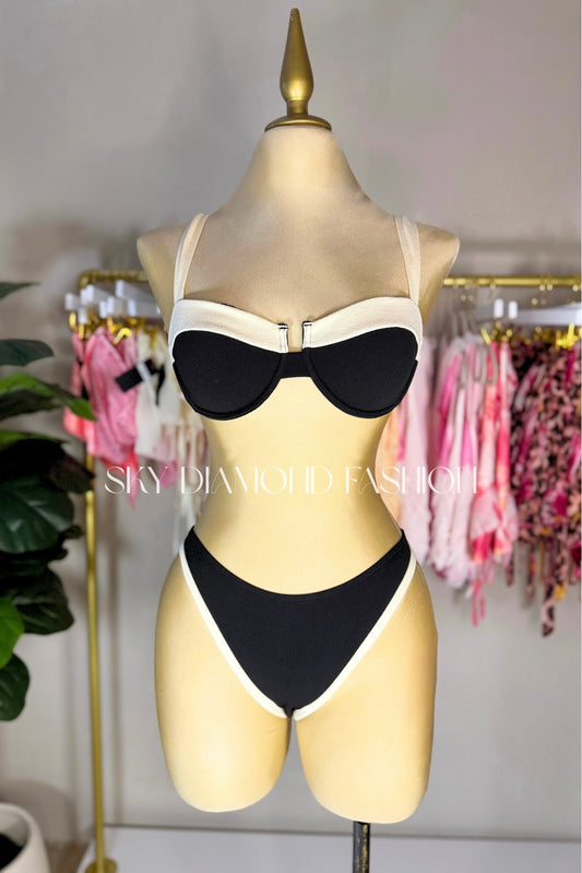Black & white 2pc bathing suit