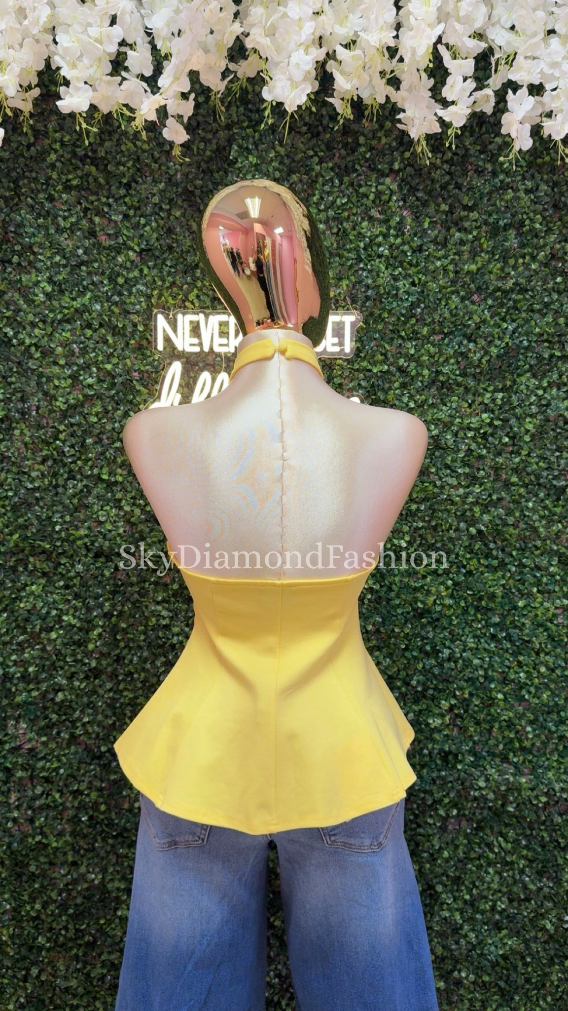 Yellow coquette top🍋