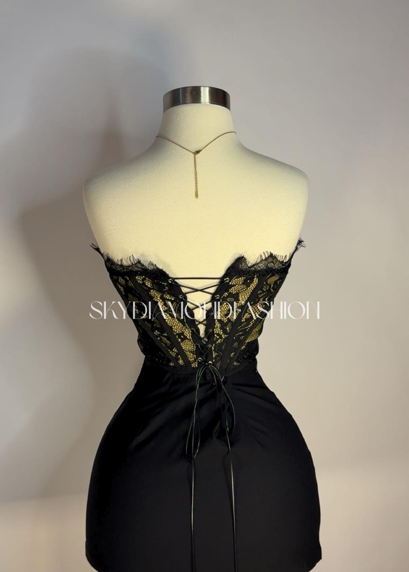 Black laced corset