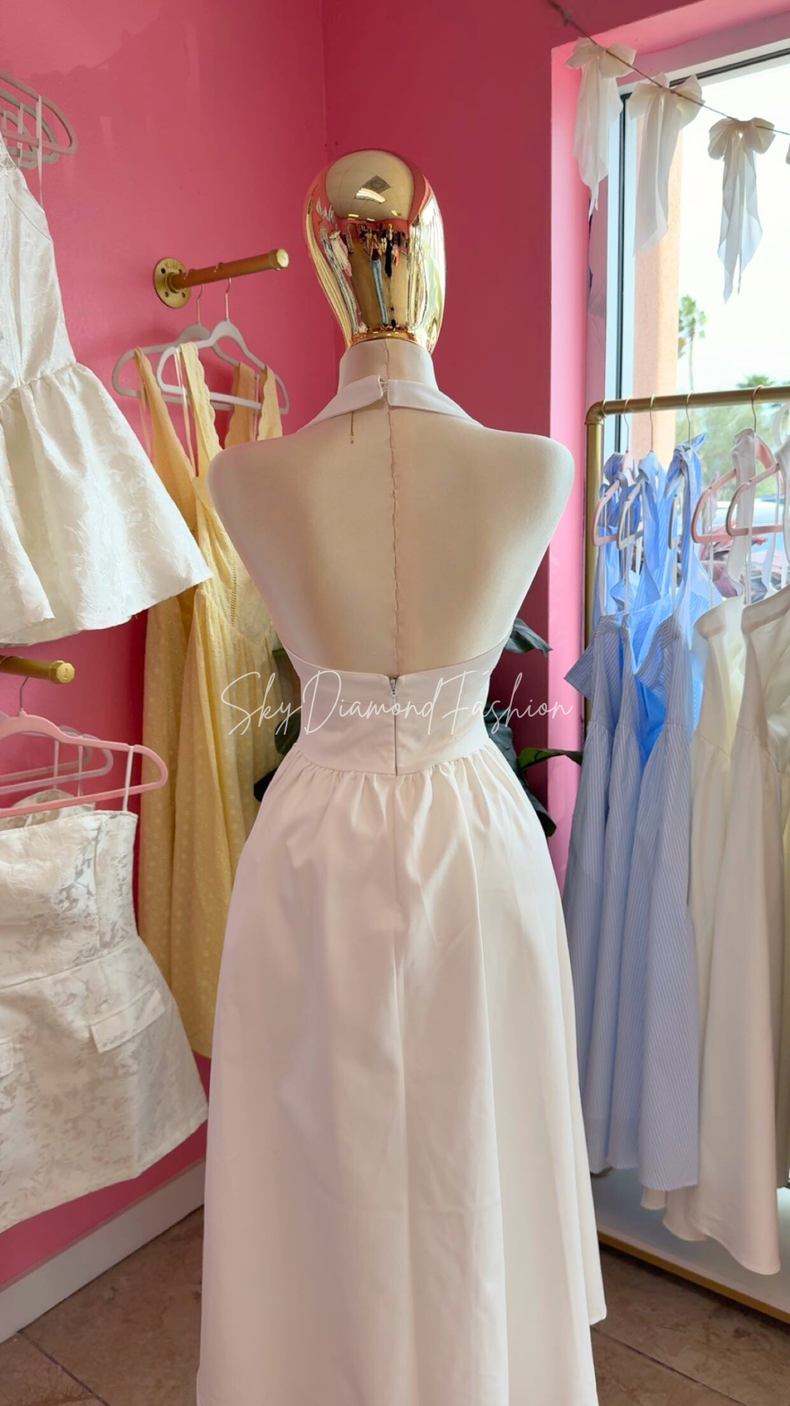 White Halter Blossom Dress🤍