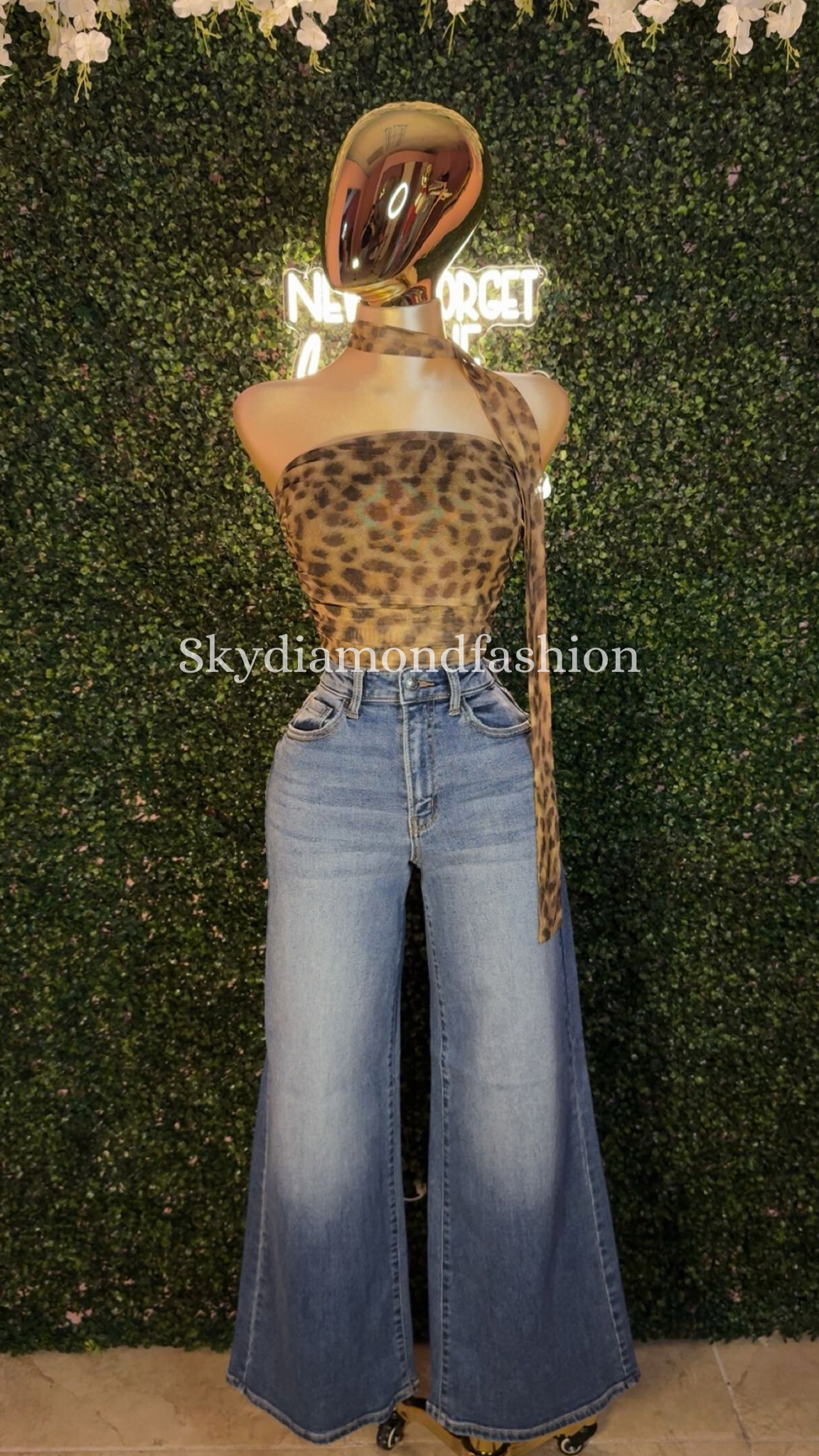 RESTOCK Dark wash wide leg