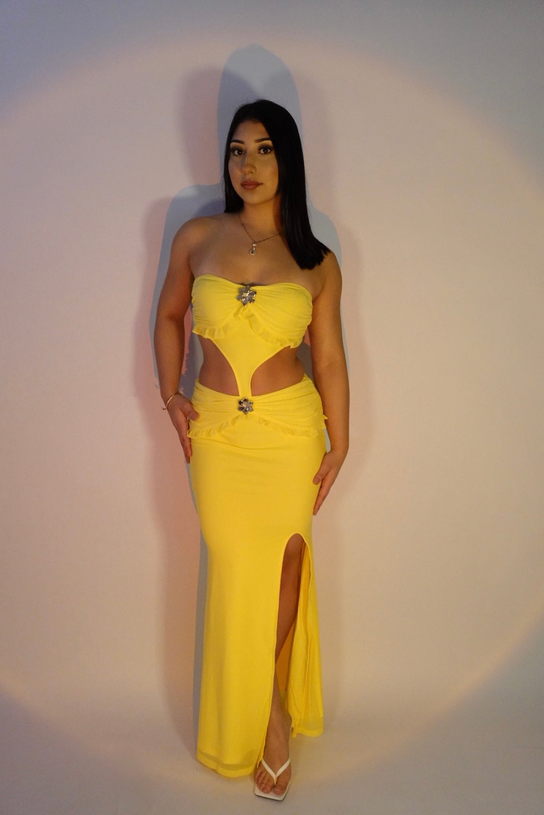 Yellow Hawaiian dress 🌺