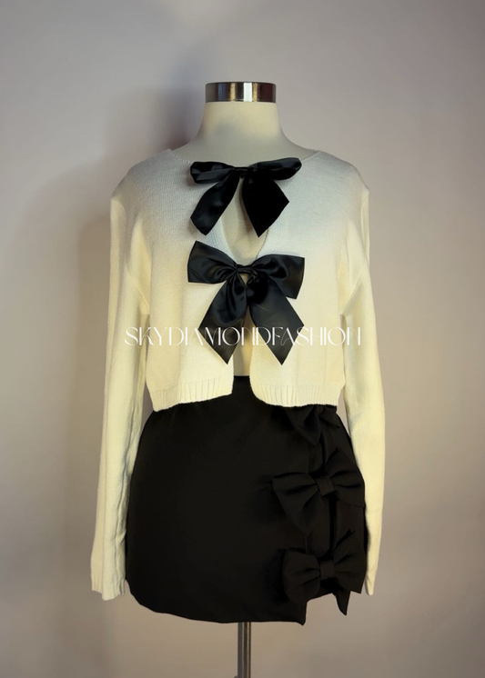 Black bow skirt