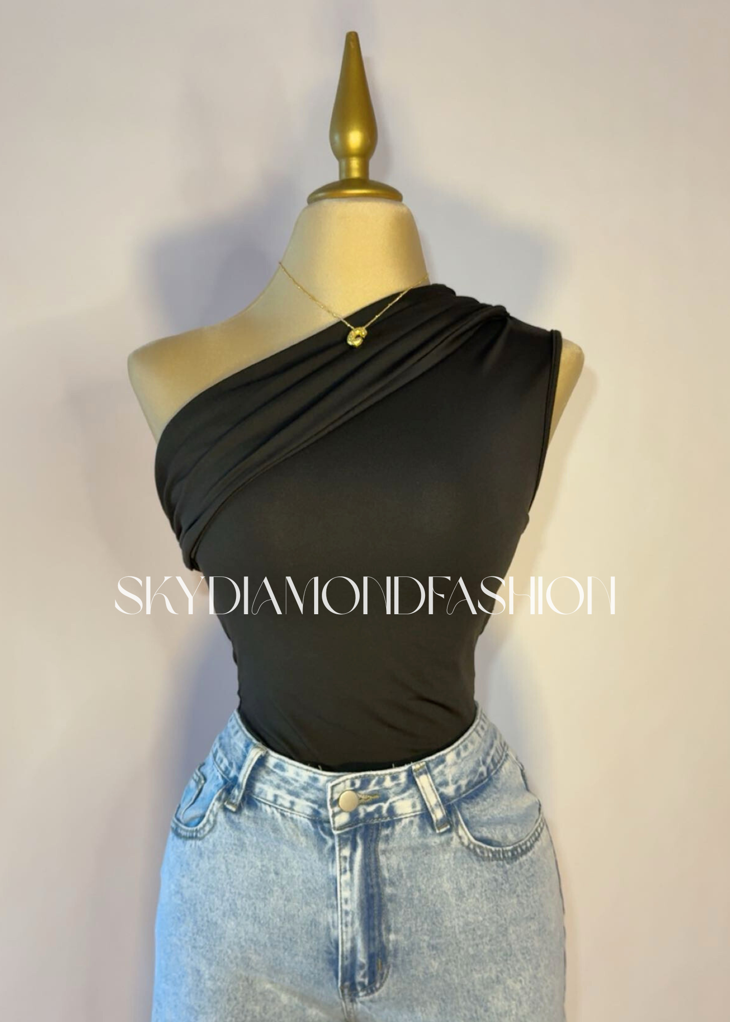 Black one side top