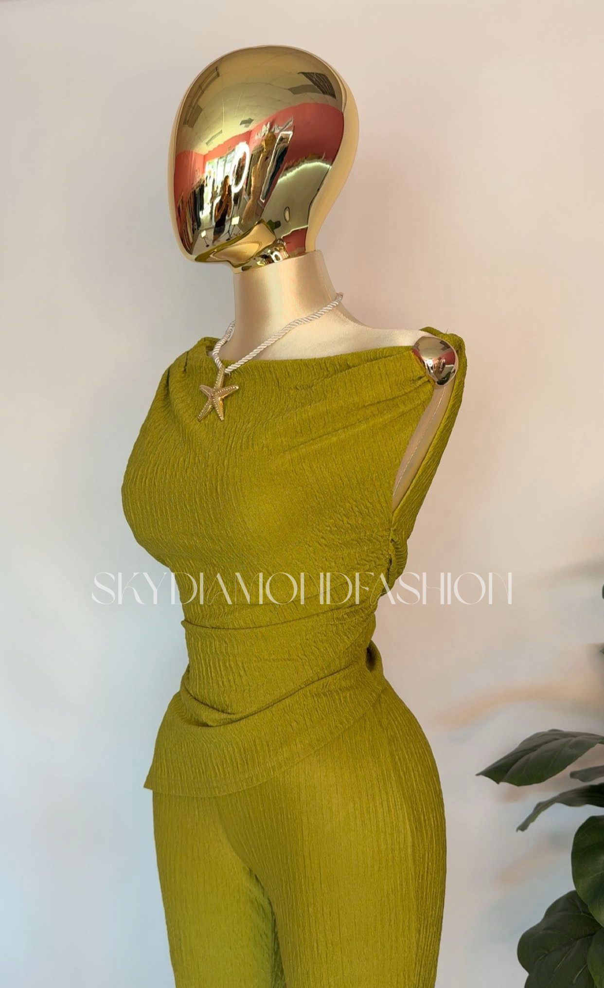 Olive pant set 🫒