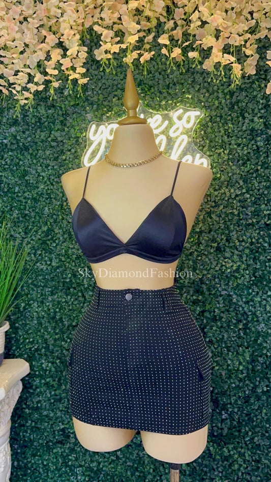RESTOCK! Rhinestone black skirt🤠