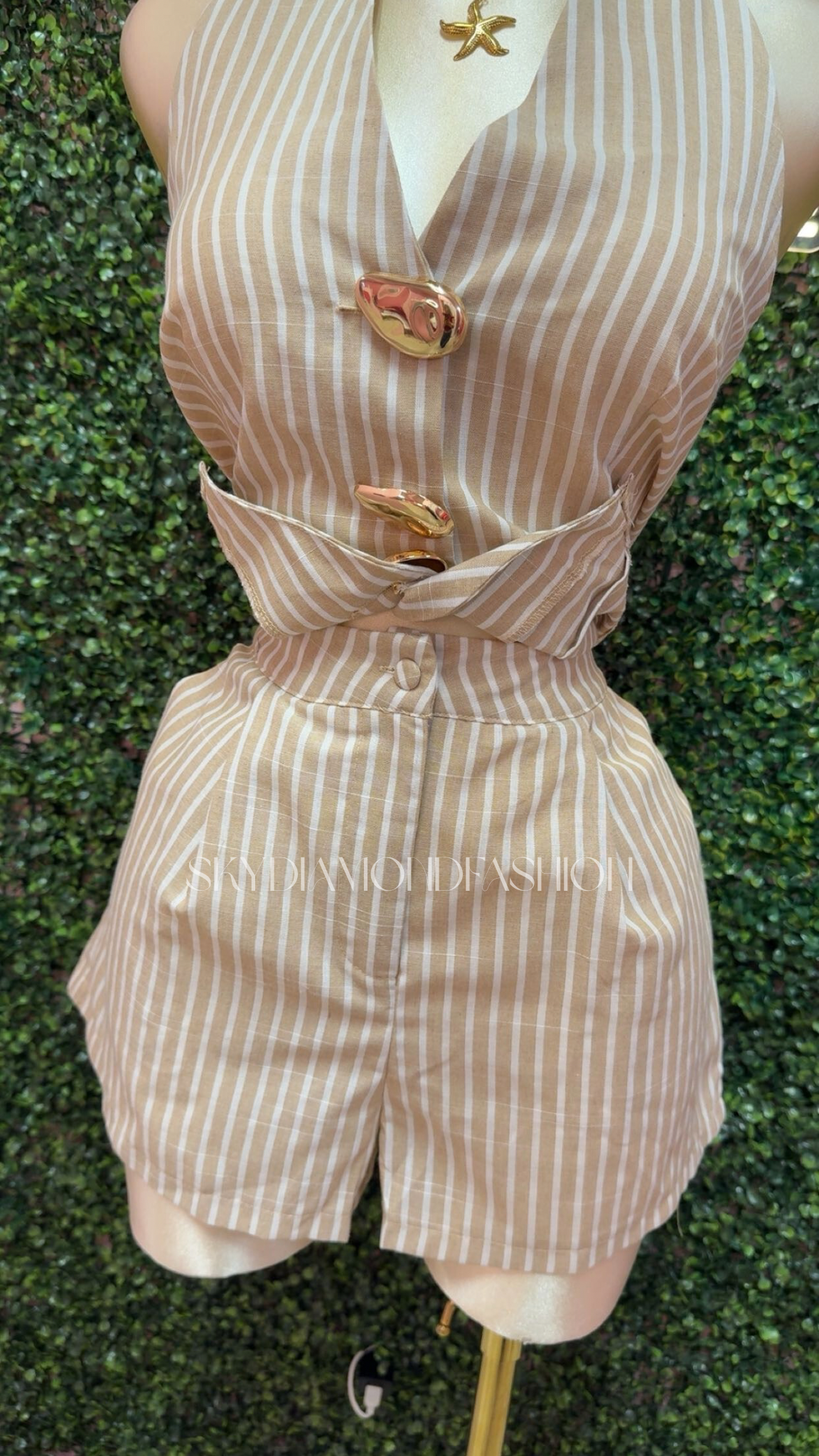 Beige set
